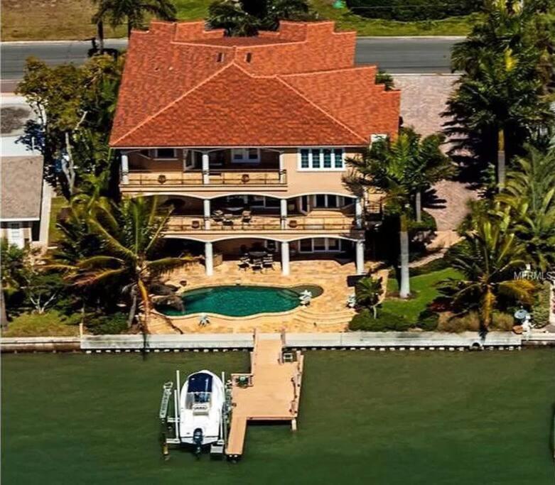 Large Mediterranean Oasis - Water Views & Pool Clearwater Beach Eksteriør billede